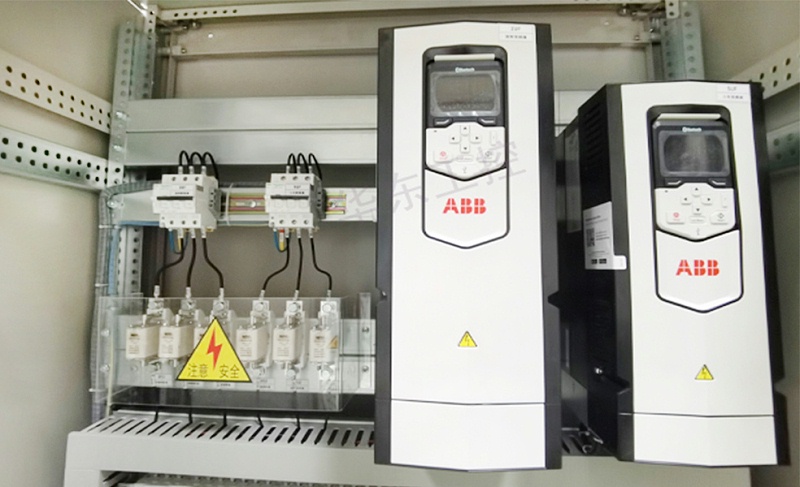 變頻柜細(xì)節(jié)