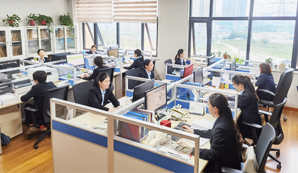 專業(yè)團(tuán)隊(duì)-華東工控