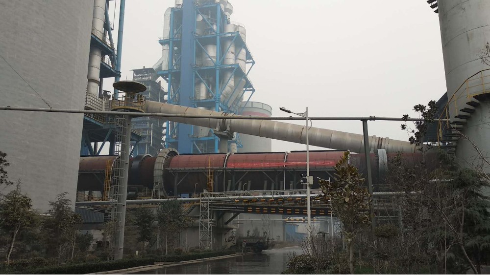 華東工控丨豫龍同力水泥礦石長距離輸送膠帶輸送機(jī)多傳同步控制柜案例