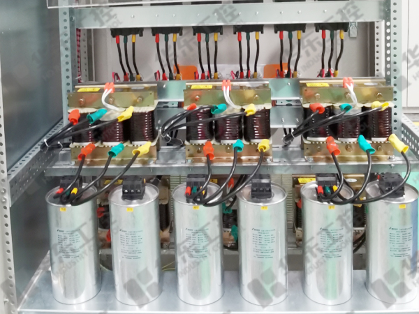 動力配電柜細節(jié)