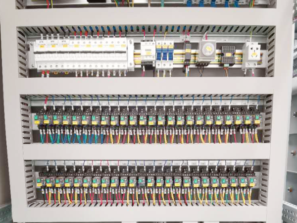 低壓柜細節(jié)