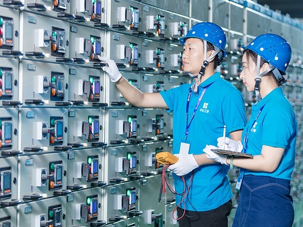 華東工控車間生產(chǎn)場(chǎng)景