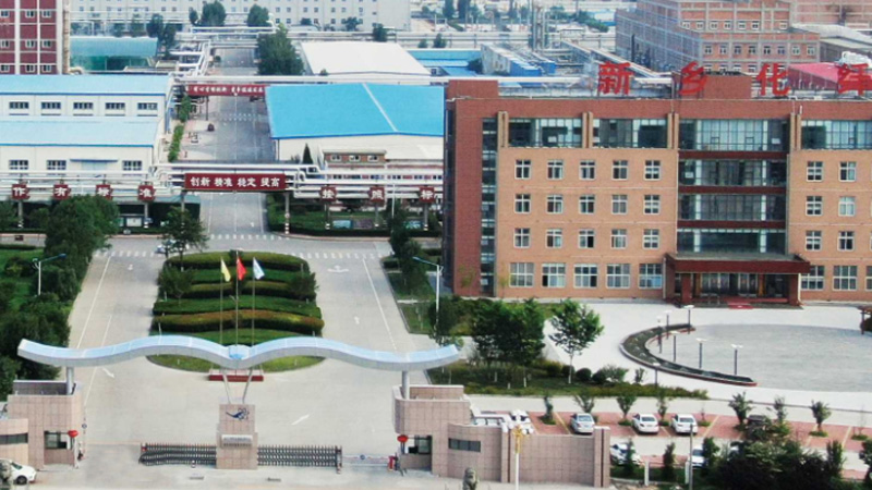 新鄉(xiāng)化纖自備電廠送風(fēng)、引風(fēng)、排煤、給煤、鼓風(fēng)變頻控制系統(tǒng)